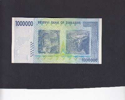 Beschrijving achterzijde: CATTLE